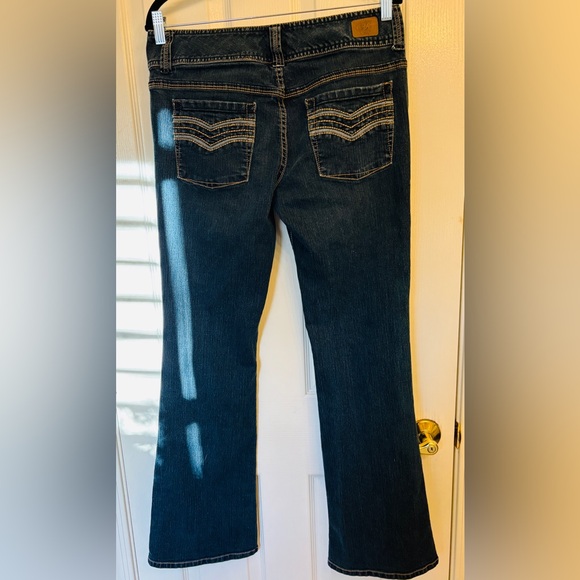 American Rag Classic Jeans Mid Flare Denim Juniors Size 11 R Denim - Picture 2 of 7